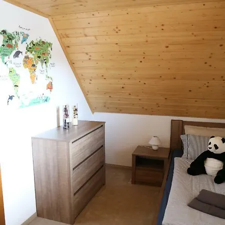 619 Villa Stará Lesná